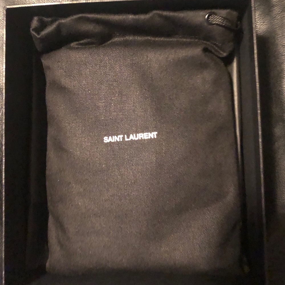 YSL.   Saint Laurent brand new wallet authentic - Picture 3 of 8